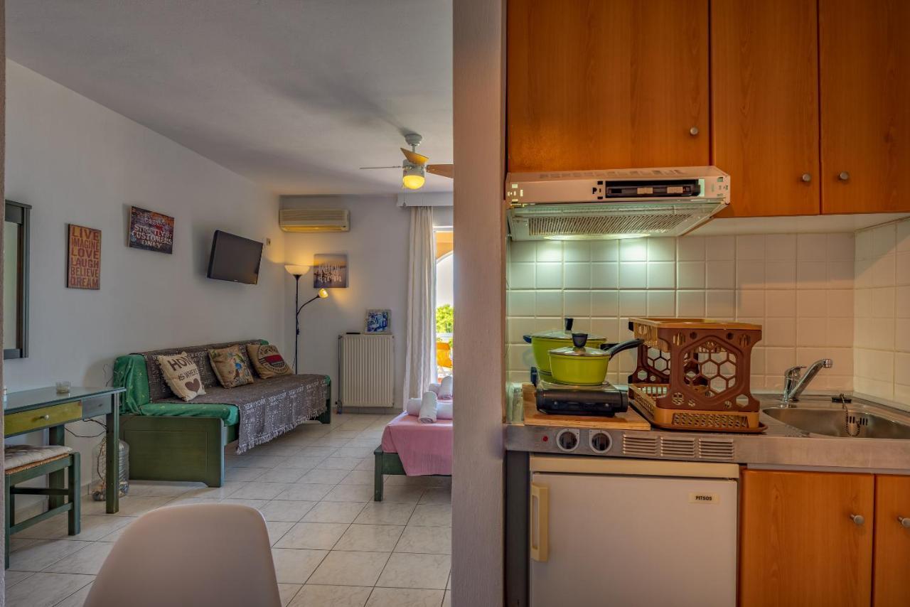 Seafront Spirit Apartments مدينة زاكينثوس المظهر الخارجي الصورة