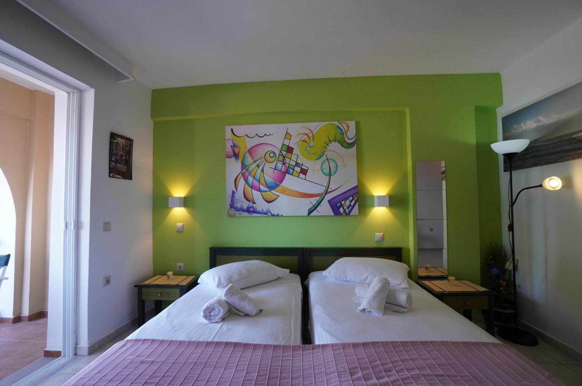 Seafront Spirit Apartments مدينة زاكينثوس الغرفة الصورة