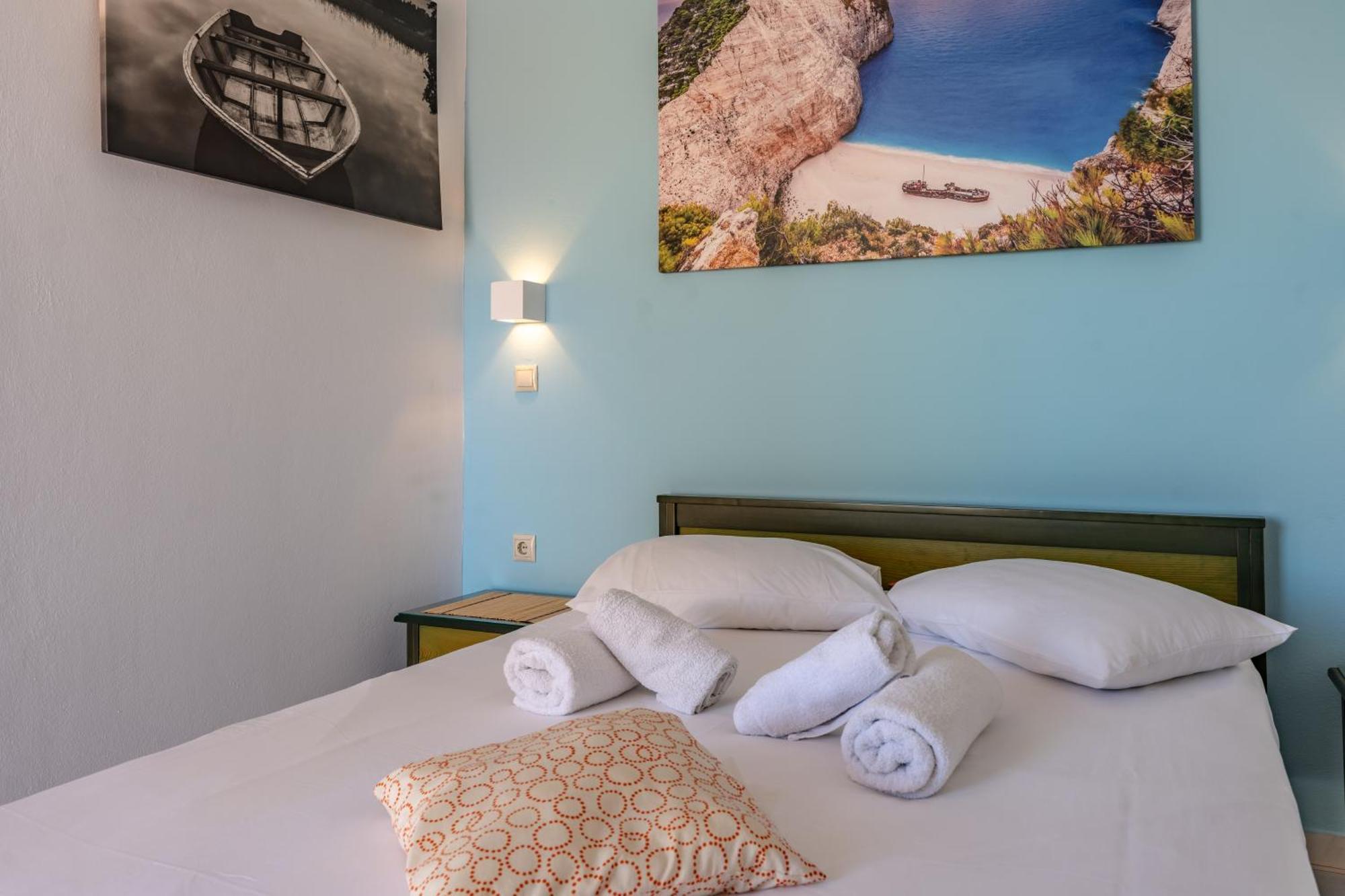 Seafront Spirit Apartments مدينة زاكينثوس الغرفة الصورة