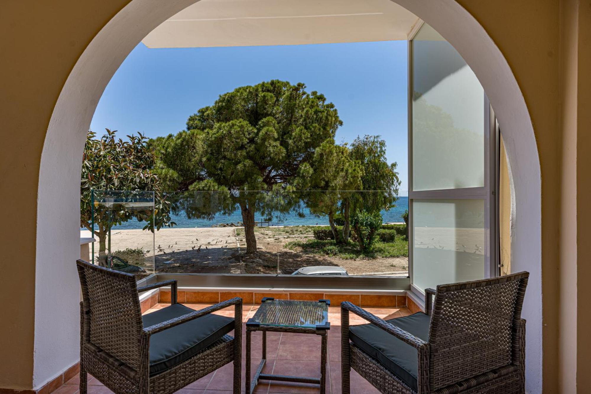 Seafront Spirit Apartments مدينة زاكينثوس المظهر الخارجي الصورة