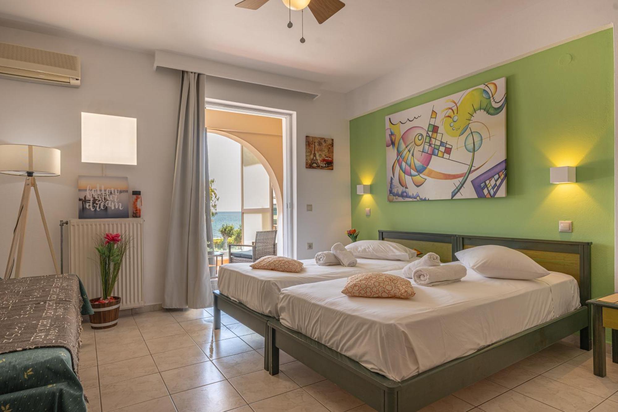 Seafront Spirit Apartments مدينة زاكينثوس الغرفة الصورة